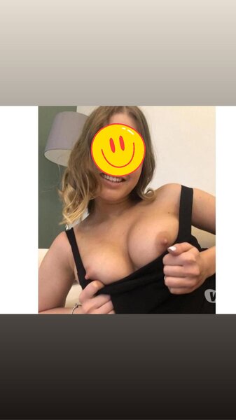 Blonda sexy,